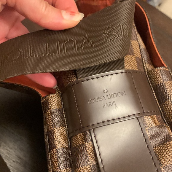 LV Crossbody - Picture 7 of 15